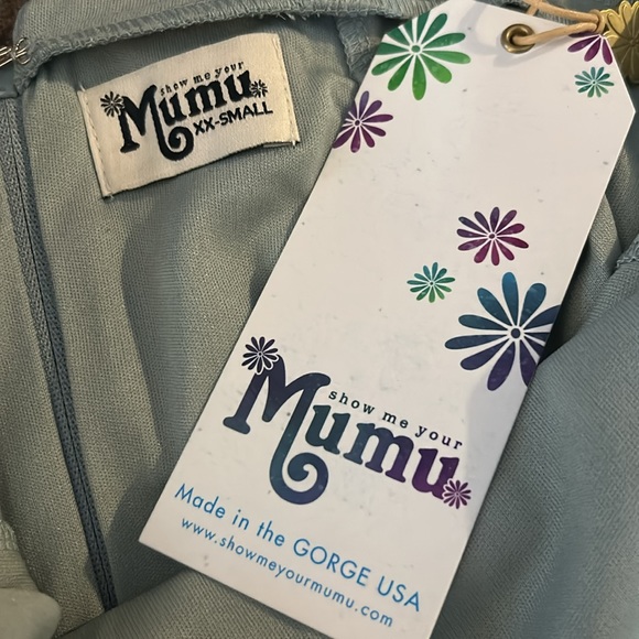 floor length elegant dress - Picture 7 of 7